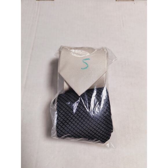 Lot of 2 Mens 100% Silk Dress Formal Ties Cream Navy Black Classic - Picture 1 of 3